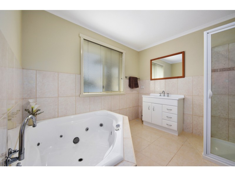 5 Wilkes Court, Norwood TAS 7250