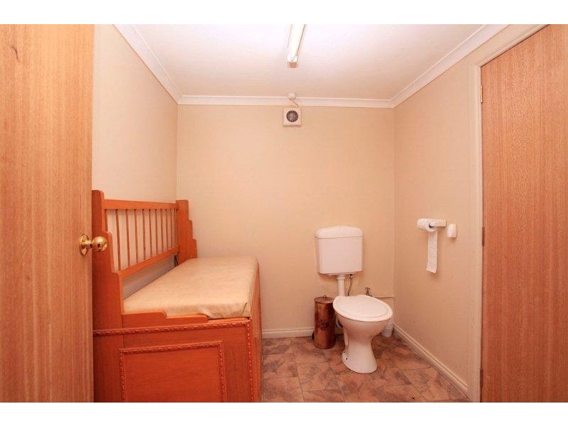 13 Julie Cres, Newnham TAS 7248