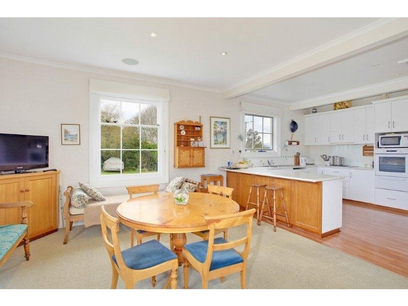 854 Hobart Road, Breadalbane TAS 7258