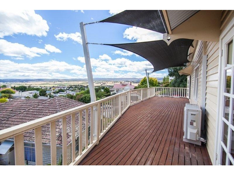 30 Trotsford Crescent, East Launceston TAS 7250