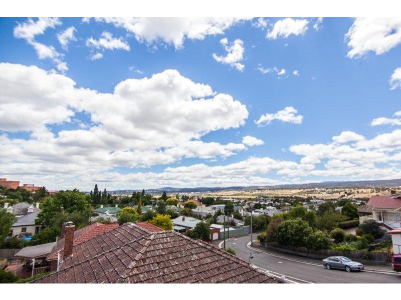 30 Trotsford Crescent, East Launceston TAS 7250