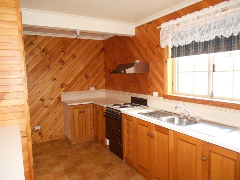 1/32 Kertch Road, St Leonards TAS 7250