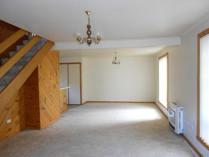 1/32 Kertch Road, St Leonards TAS 7250