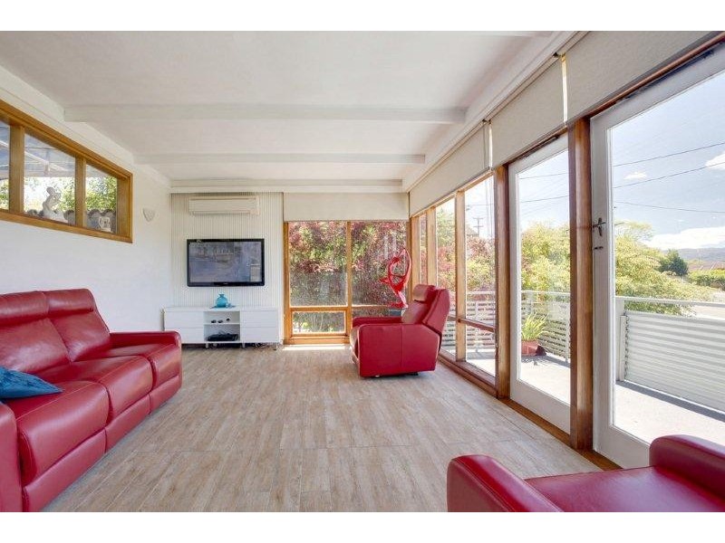 272 Penquite Road, Norwood TAS 7250