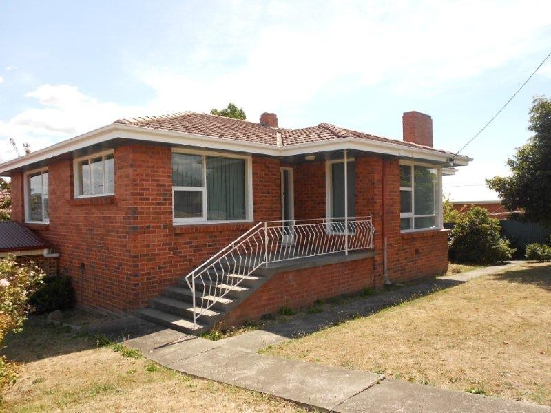 42 Tompsons Lane, Newnham TAS 7248