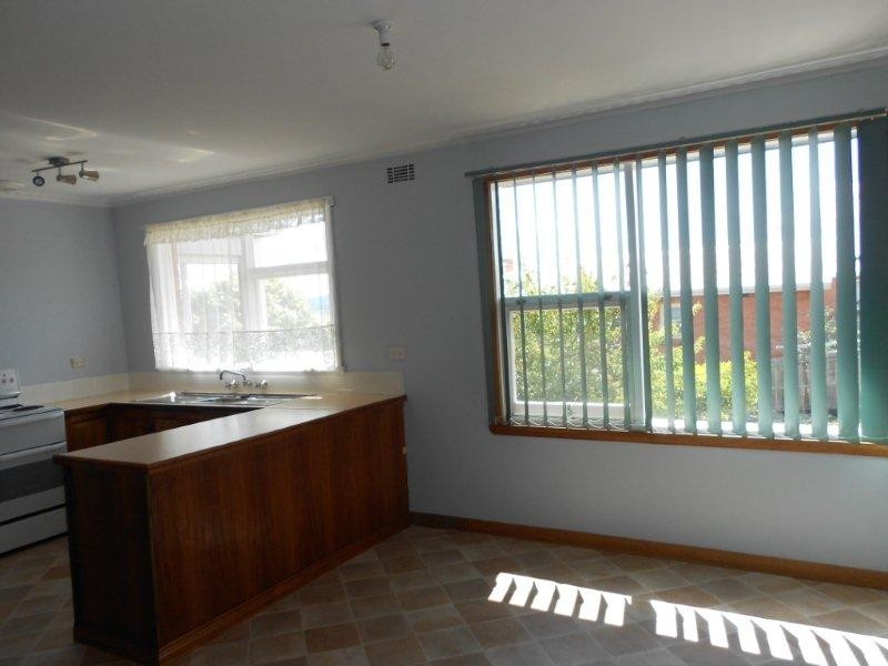 42 Tompsons Lane, Newnham TAS 7248