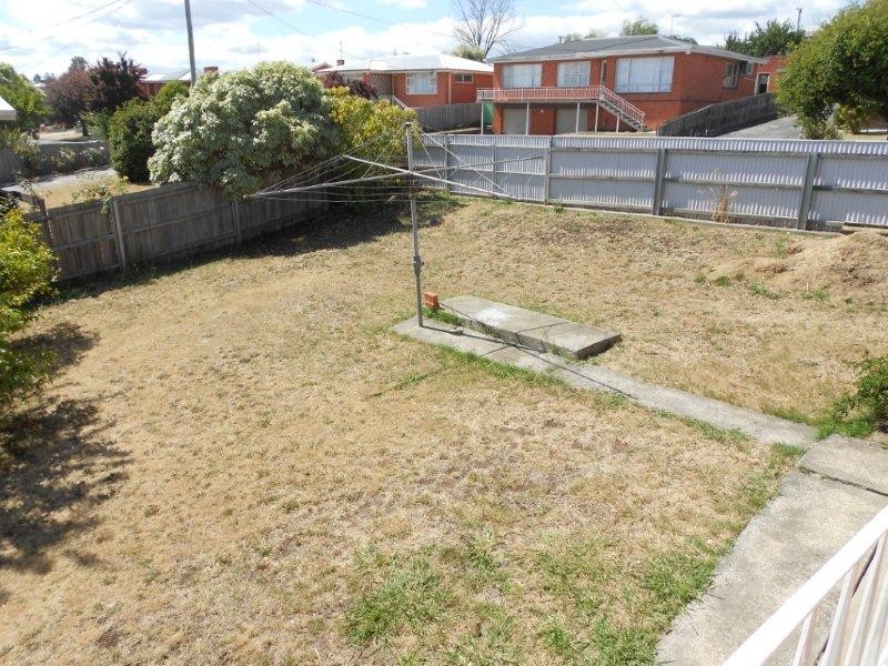 42 Tompsons Lane, Newnham TAS 7248