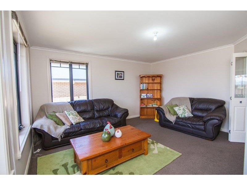 9/11 Walcorm Court, Riverside TAS 7250