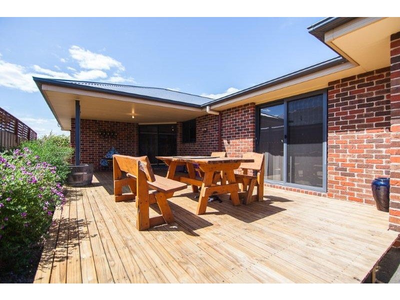 9/11 Walcorm Court, Riverside TAS 7250