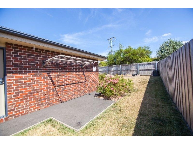 9/11 Walcorm Court, Riverside TAS 7250