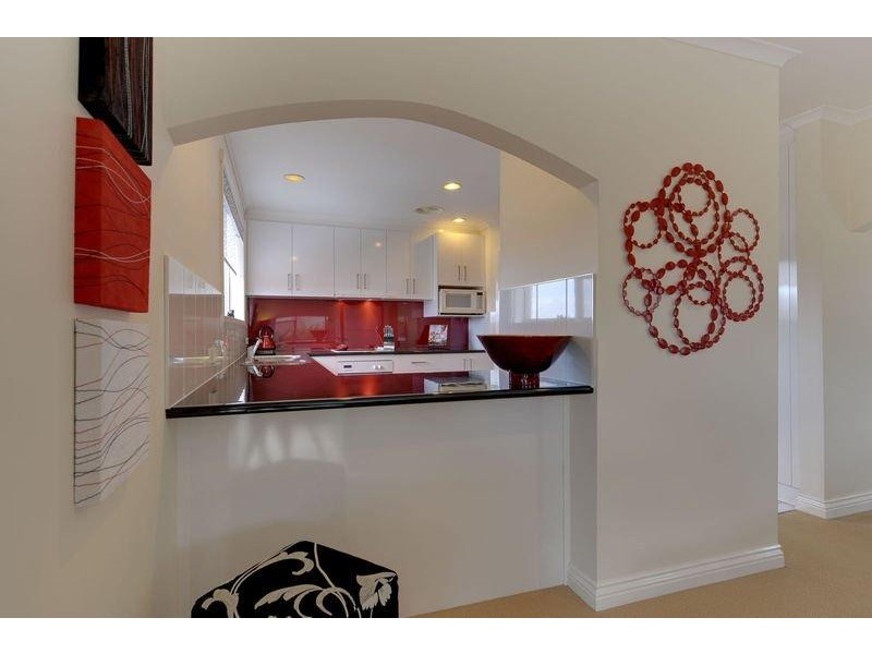 10 Floreat Crescent, Trevallyn TAS 7250