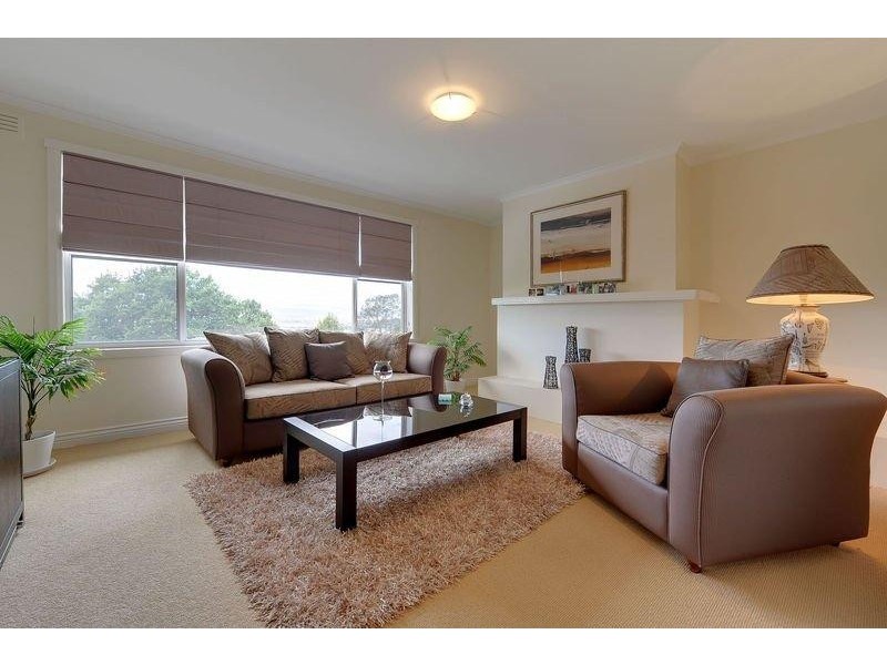 10 Floreat Crescent, Trevallyn TAS 7250