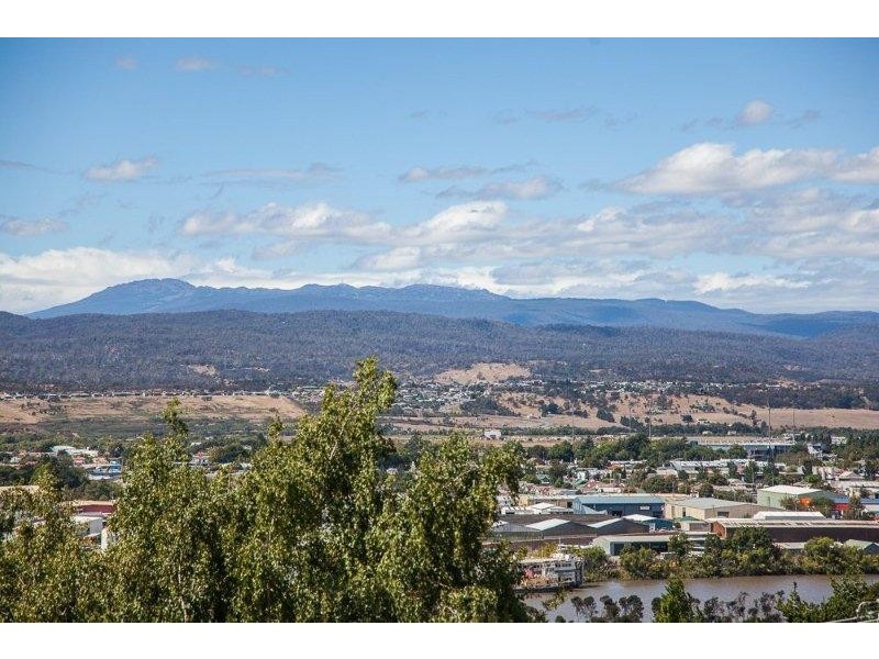 87 Forest Road, Trevallyn TAS 7250