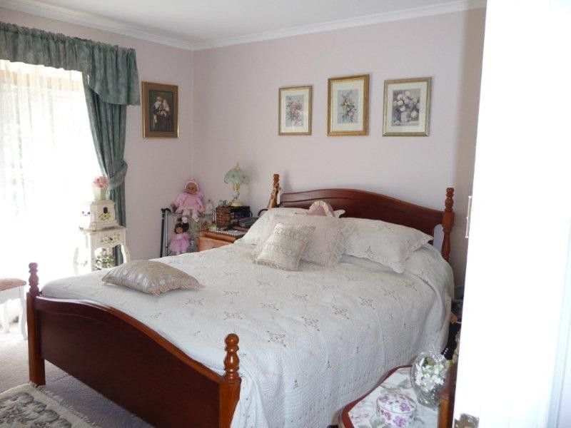 35 Packham Street, Newnham TAS 7248