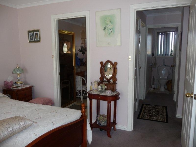 35 Packham Street, Newnham TAS 7248