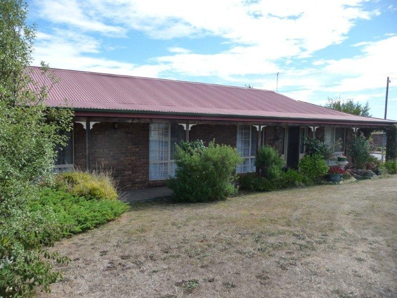 35 Packham Street, Newnham TAS 7248