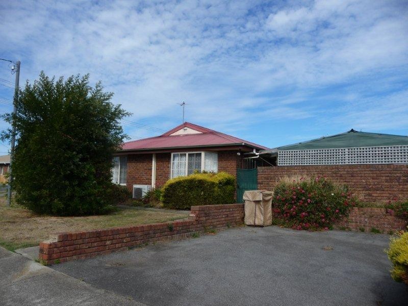 35 Packham Street, Newnham TAS 7248
