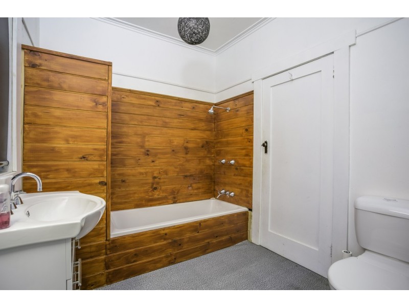 54 Alanvale Road, Newnham TAS 7248