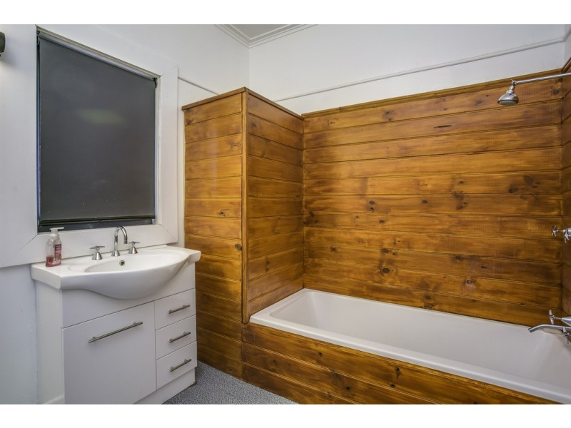 54 Alanvale Road, Newnham TAS 7248