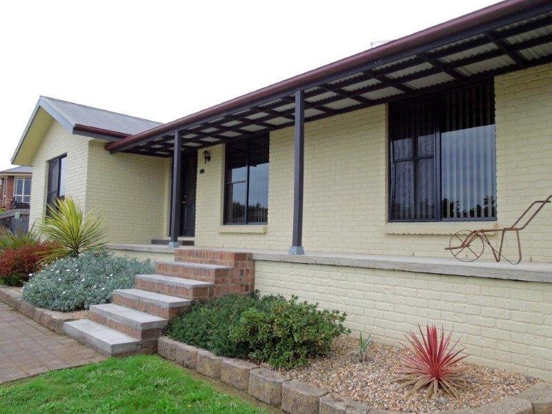 39 Poplar Parade, Youngtown TAS 7249