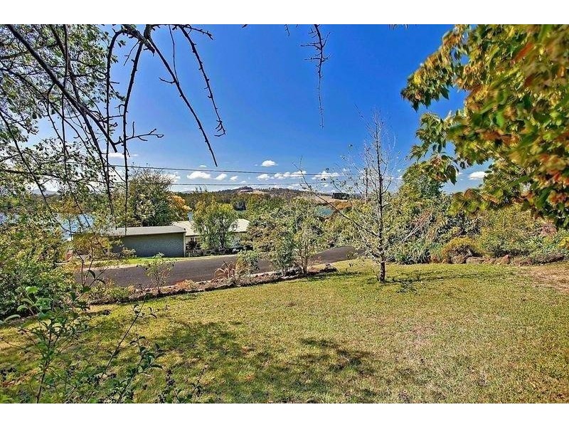 8 – 12 Paringa Avenue, Lanena TAS 7275