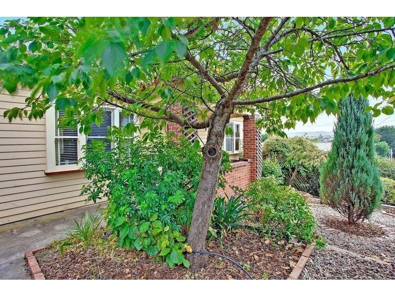 42 Laura Street, West Launceston TAS 7250