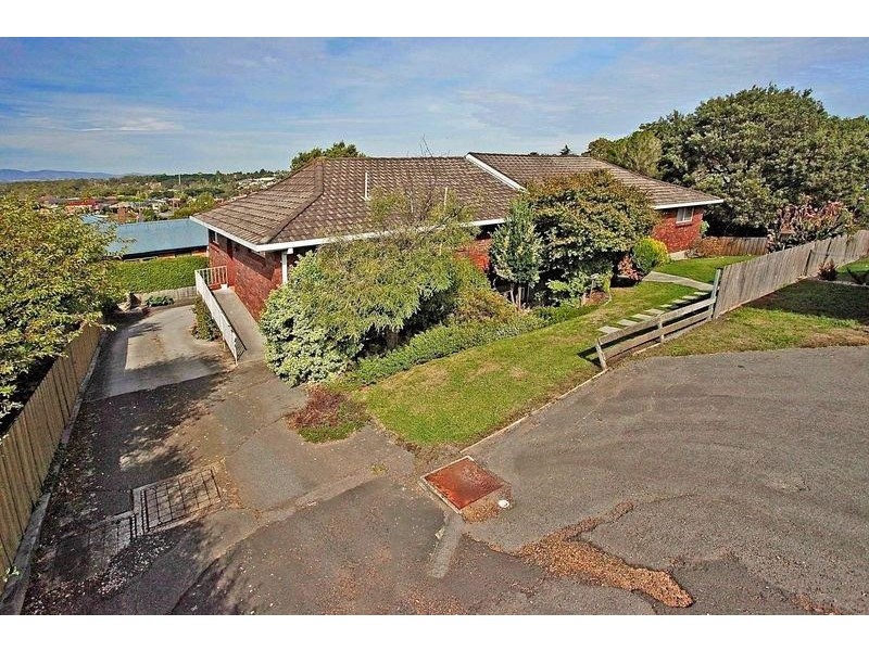 2/21A Normanstone Road, South Launceston TAS 7249