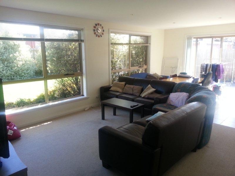 7 Pocket Place, Newnham TAS 7248