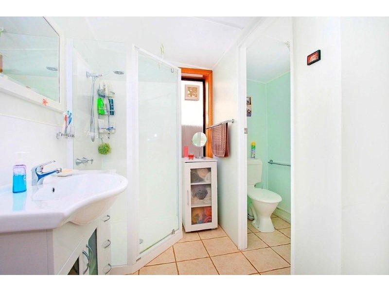 18 Beach Crescent, Greens Beach TAS 7270