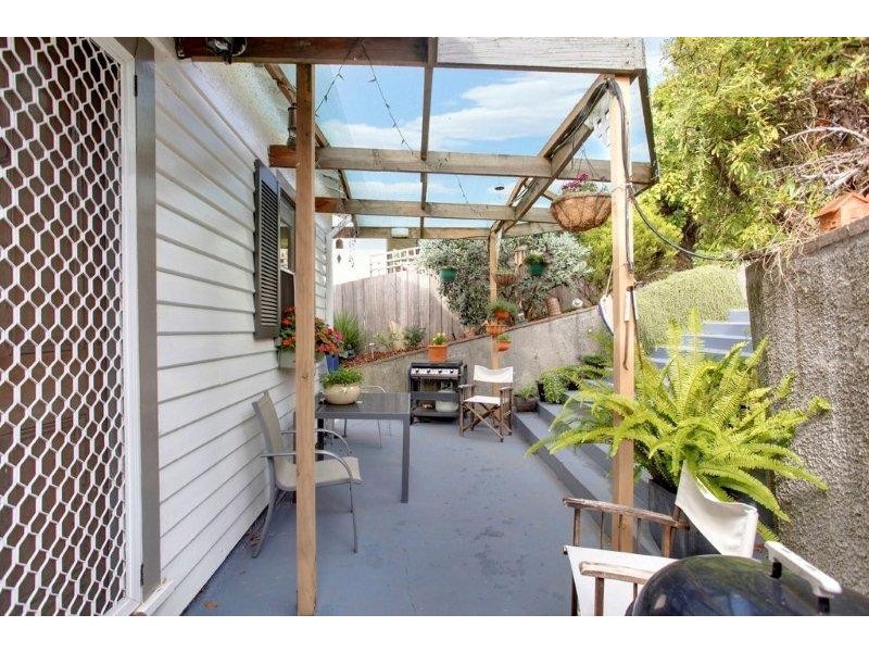 5 Churchill Crescent, Newstead TAS 7250