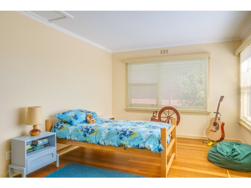 18 Nichols Street, Kings Meadows TAS 7249