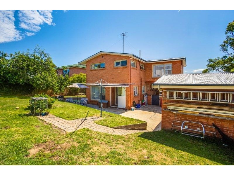 18 Nichols Street, Kings Meadows TAS 7249