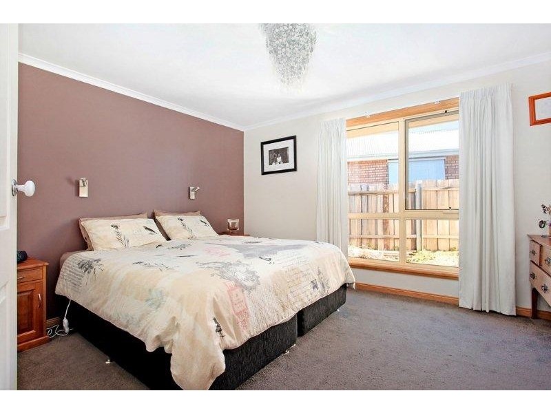 10 Molecombe Drive, Prospect TAS 7250