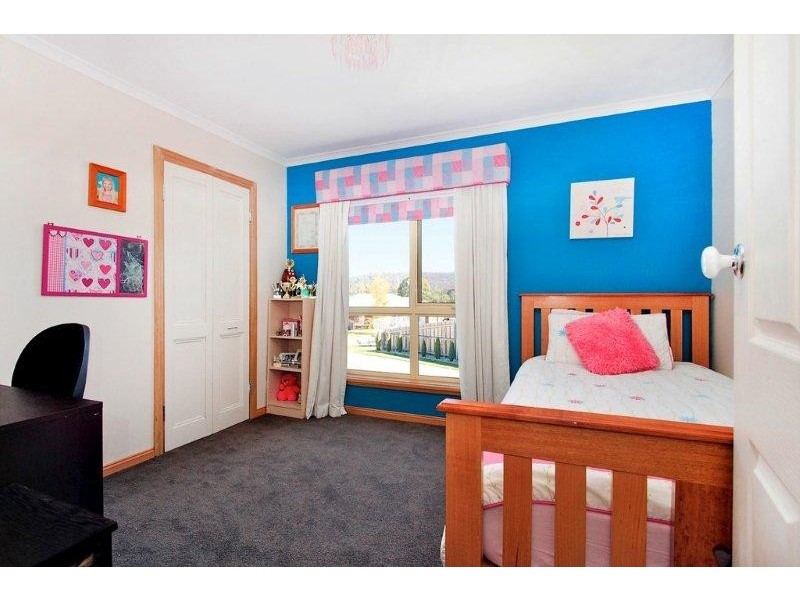 10 Molecombe Drive, Prospect TAS 7250