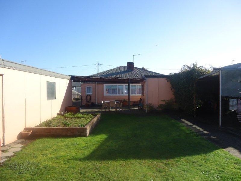 28 Verdun Street, Mowbray TAS 7248