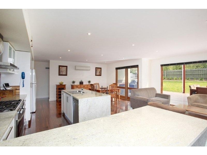 16 Balmoral Avenue, Riverside TAS 7250