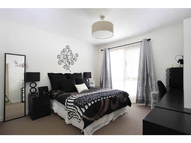 16 Balmoral Avenue, Riverside TAS 7250