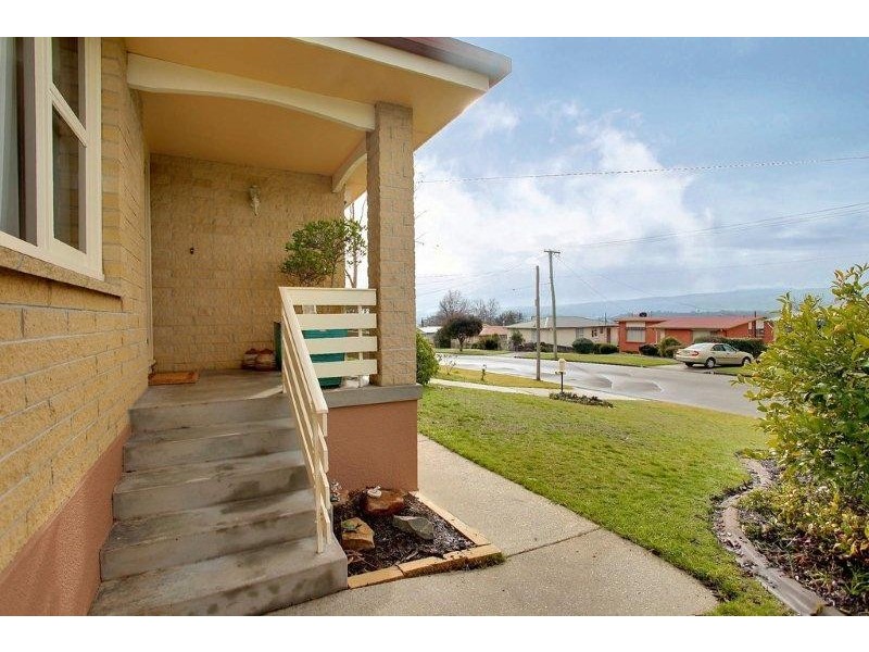 12 Montgomery Court, Norwood TAS 7250