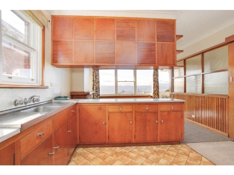 11 Fraser Street, West Launceston TAS 7250