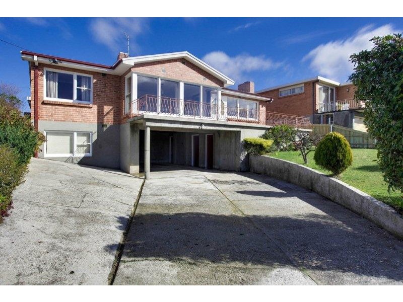 11 Fraser Street, West Launceston TAS 7250