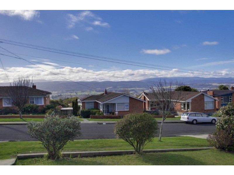 11 Fraser Street, West Launceston TAS 7250