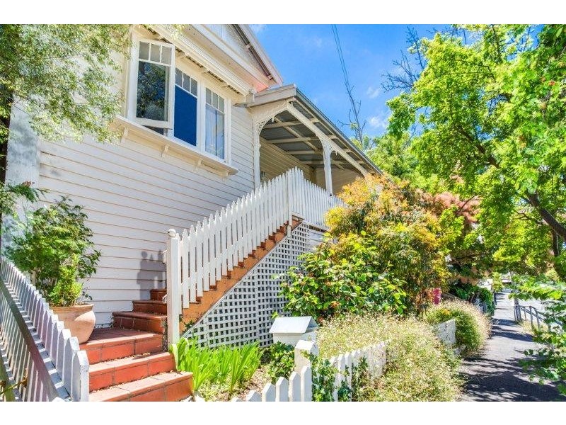 8 Philip St, East Launceston TAS 7250