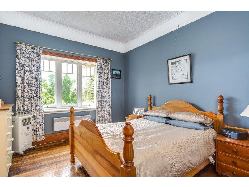8 Philip St, East Launceston TAS 7250