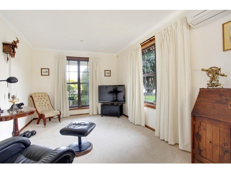 8 Denway Grove, Norwood TAS 7250