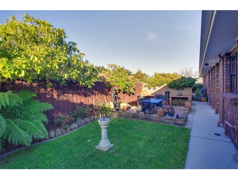 8 Denway Grove, Norwood TAS 7250