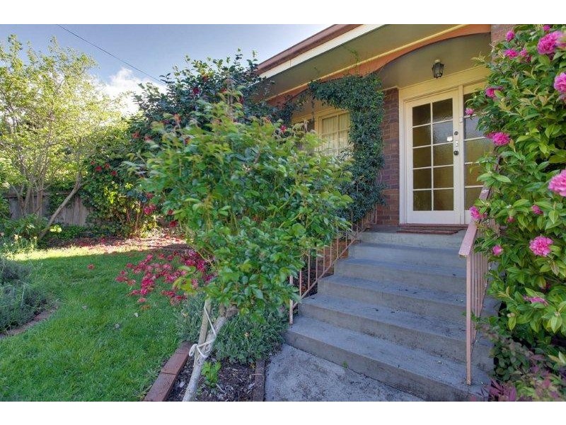 6 Ewart Place, Trevallyn TAS 7250