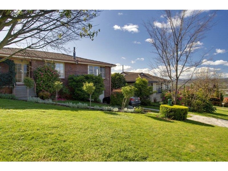 6 Ewart Place, Trevallyn TAS 7250
