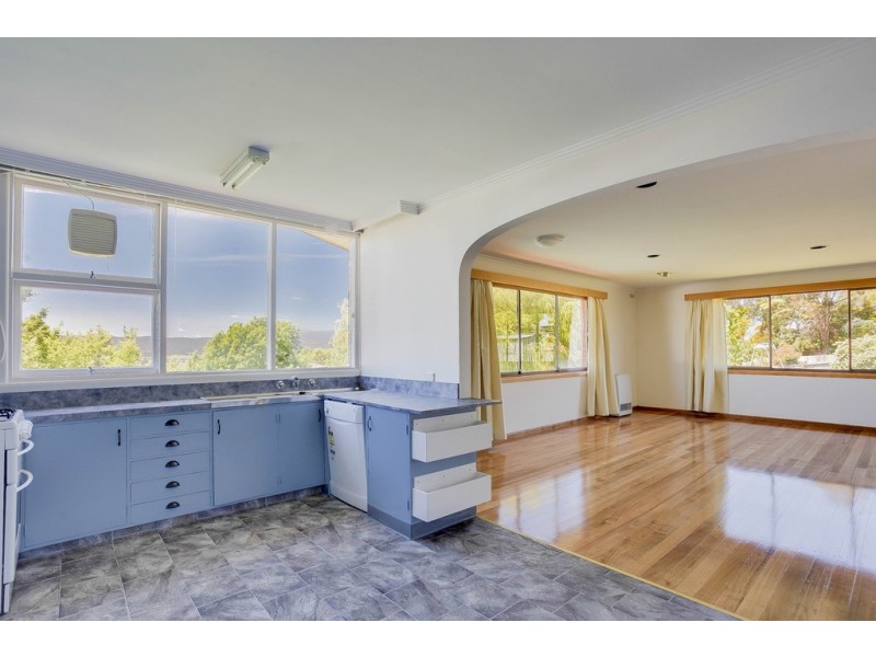 27 Vaux Street, West Launceston TAS 7250