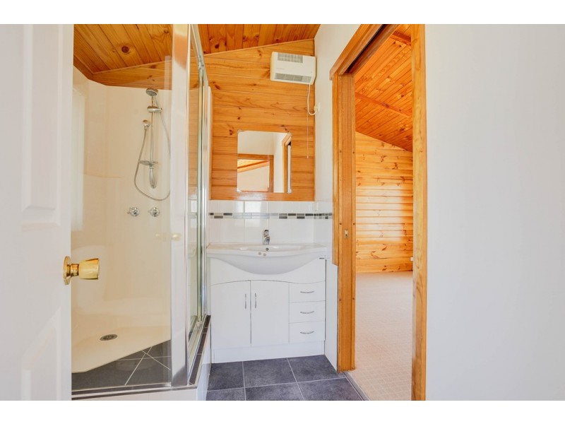 27 Vaux Street, West Launceston TAS 7250