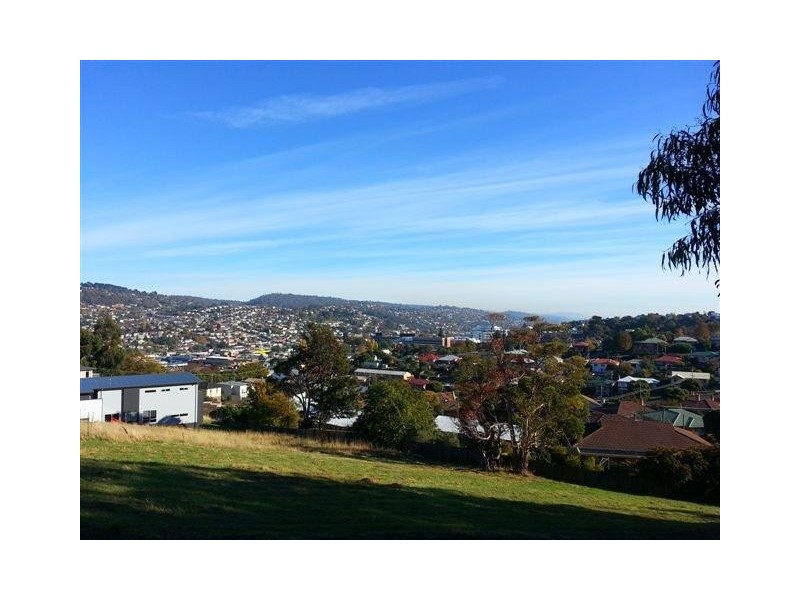 31 Leonard Street, South Launceston TAS 7249